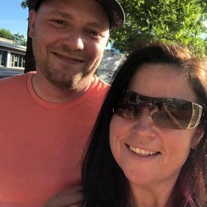 Meet your Posher, Raymond